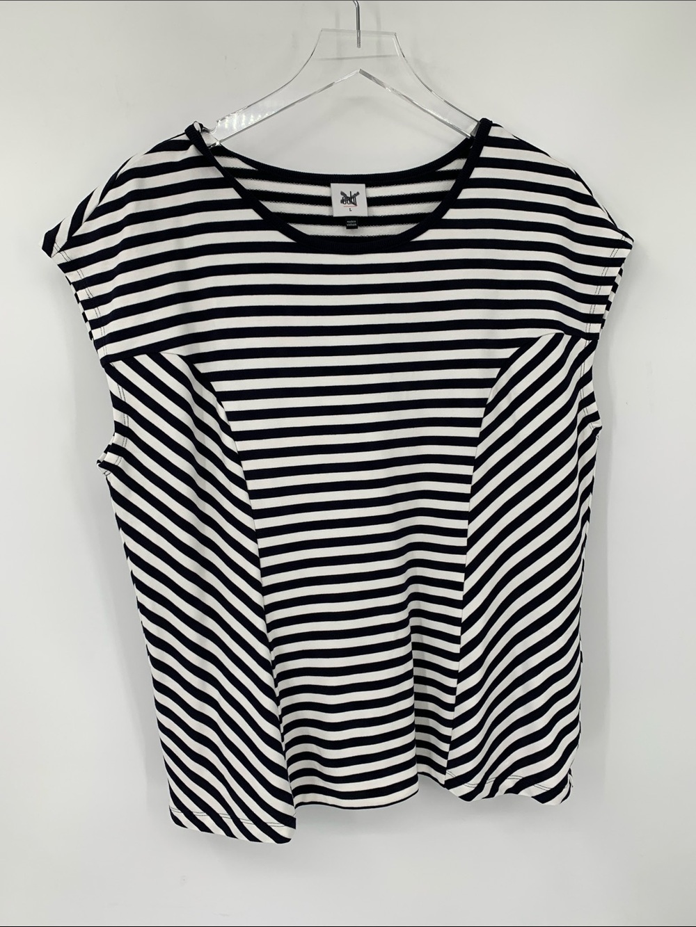 Cabi Illusion tee shirt top blouse knit stretch black white stripe flatter new L